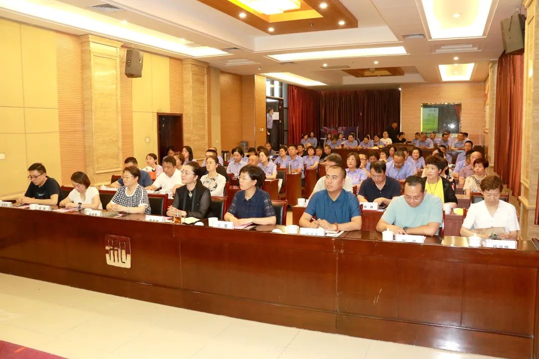 a1.jpg a1.jpg